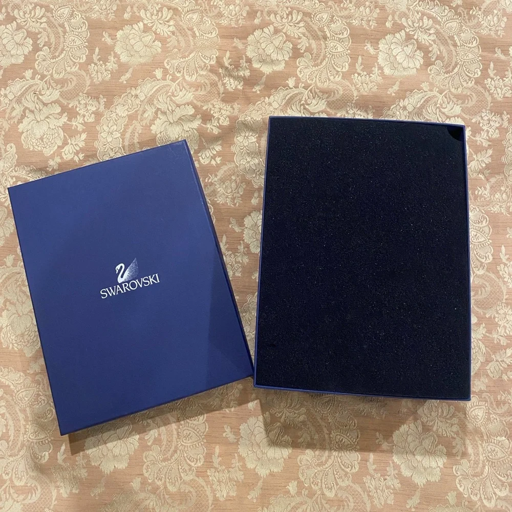 Swarovski Crystalline Toasting Flutes New with original box! 🥂🍾